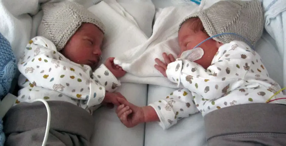 Twin Birth Stories: Natural Birth &amp; C-section Stories ...