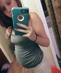 twin pregnancy belly