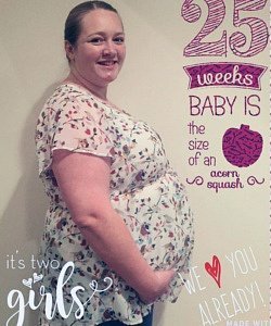 25 Weeks Pregnant With Twins What To Expect Symptoms Belly Pictures About Twins