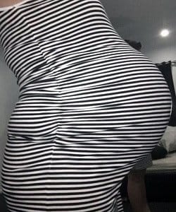 twin pregnancy belly