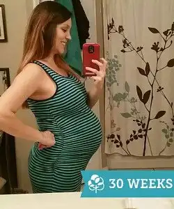 twin pregnancy belly