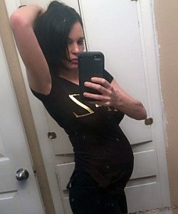 twin pregnancy belly