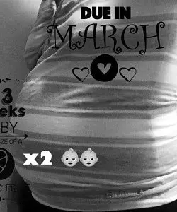 twin pregnancy belly