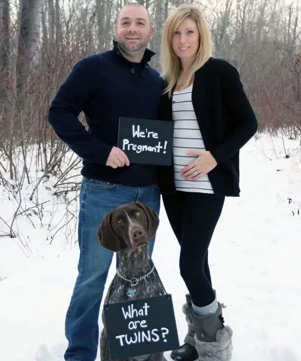 twin pregnancy announcement