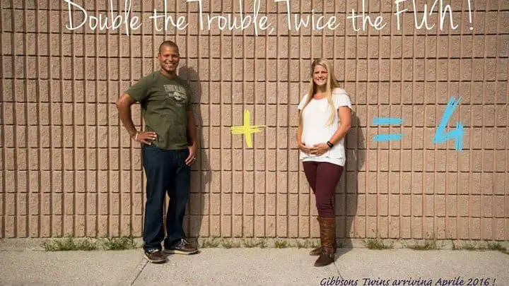 twin pregnancy announcement