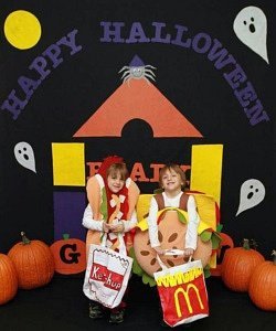 twin Halloween costumes