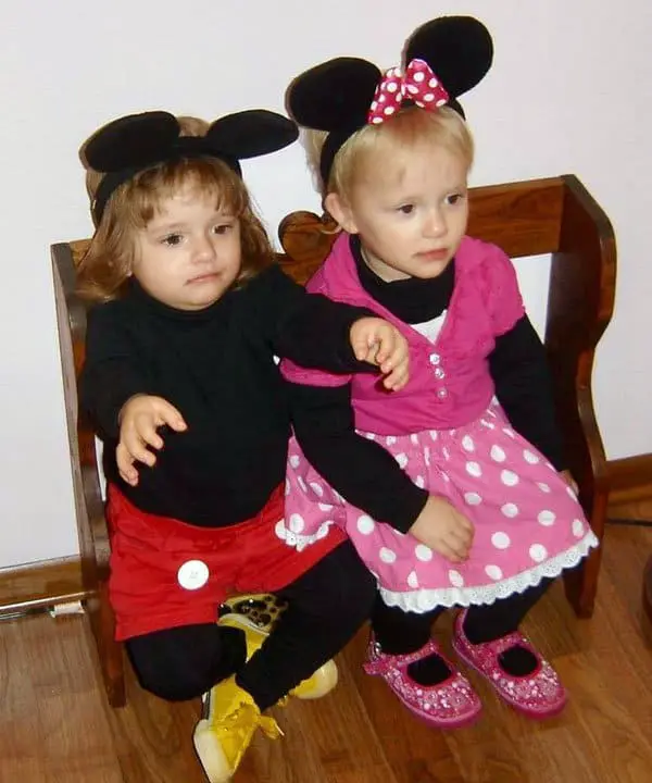 Twin Halloween Costume Ideas From Other Parents Of Twins – About Twins