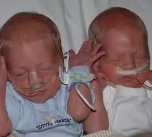 premature twins